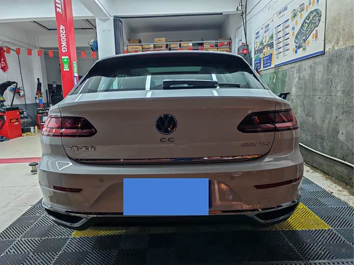 Фото 9 - Volkswagen CC