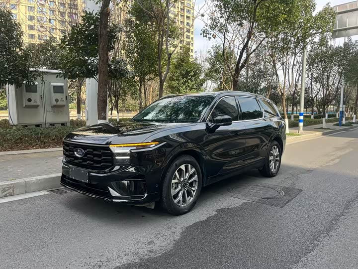 Фото 1 - Ford Edge