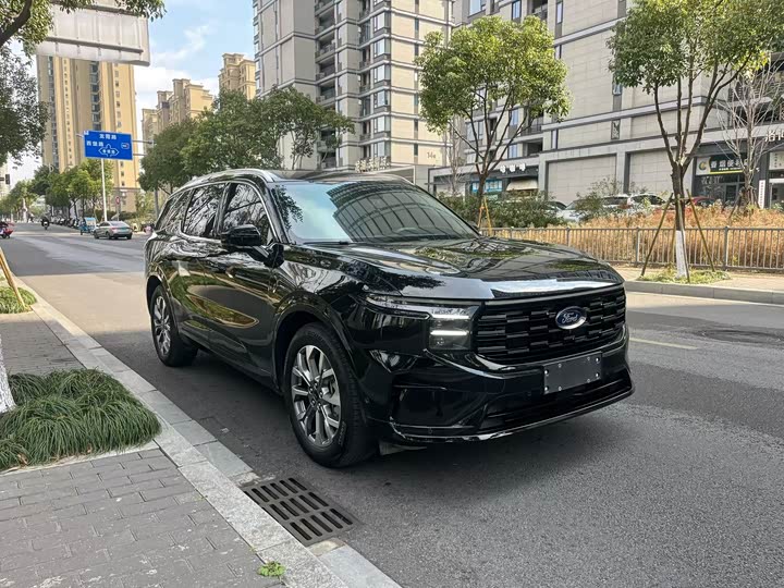 Фото 3 - Ford Edge