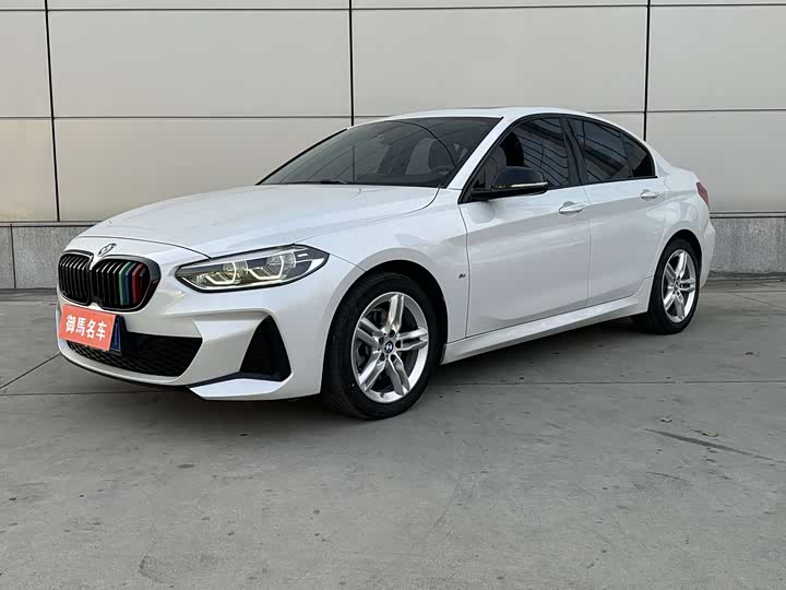 Фото 1 - BMW 1 Series