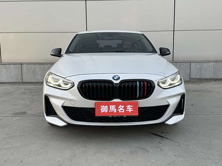 Фото 3 - BMW 1 Series