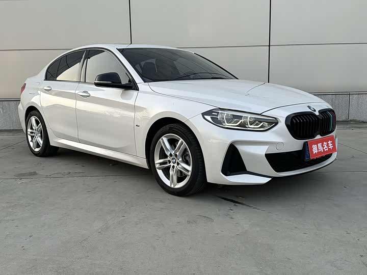 Фото 4 - BMW 1 Series