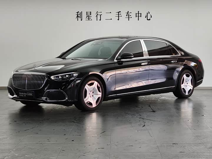 Фото 1 - Mercedes-Benz Maybach S-Class