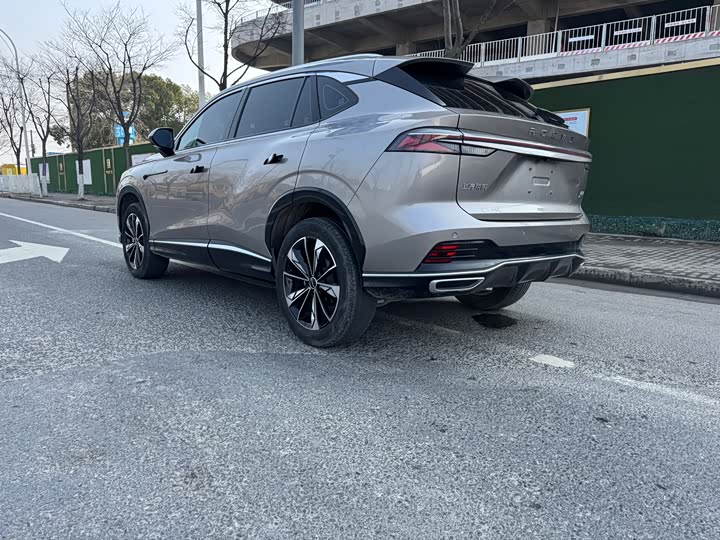 Фото 8 - Roewe RX5