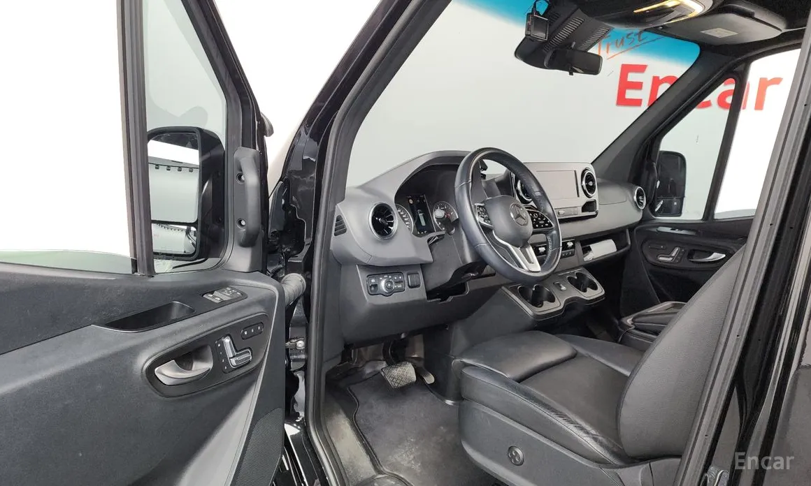 Фото 10 - Mercedes-Benz Sprinter