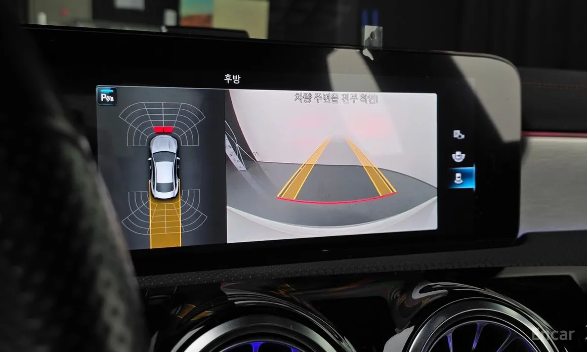 Фото 14 - Mercedes-Benz CLA-Class