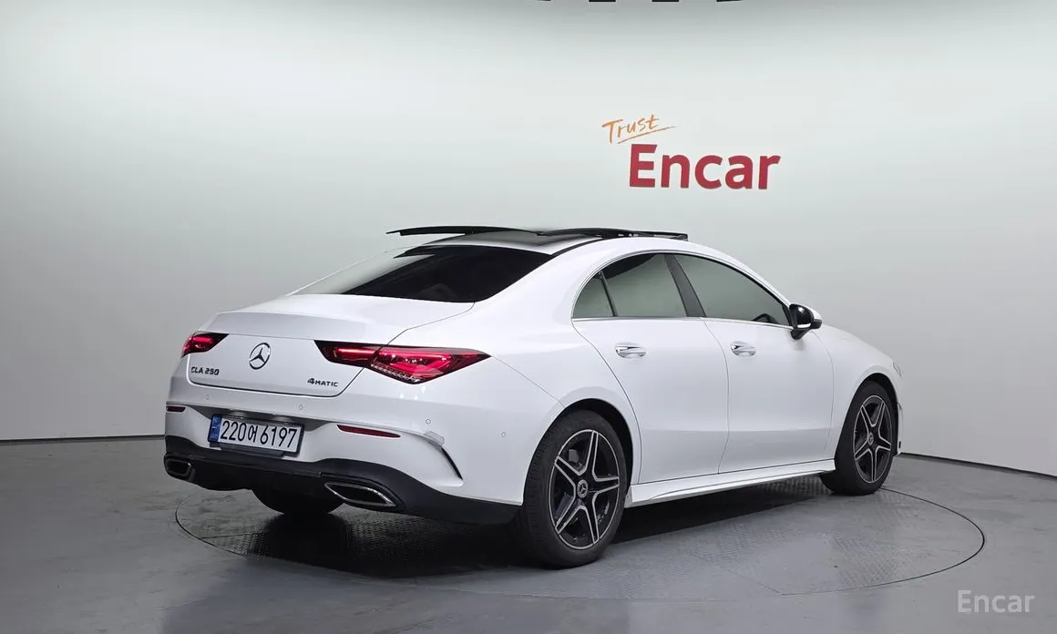 Фото 2 - Mercedes-Benz CLA-Class