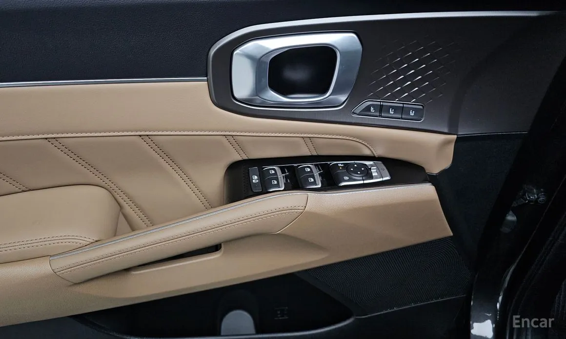 Фото 17 - Kia Sorento