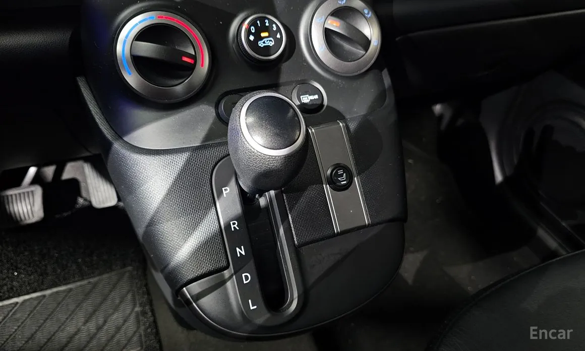 Фото 9 - Hyundai Casper