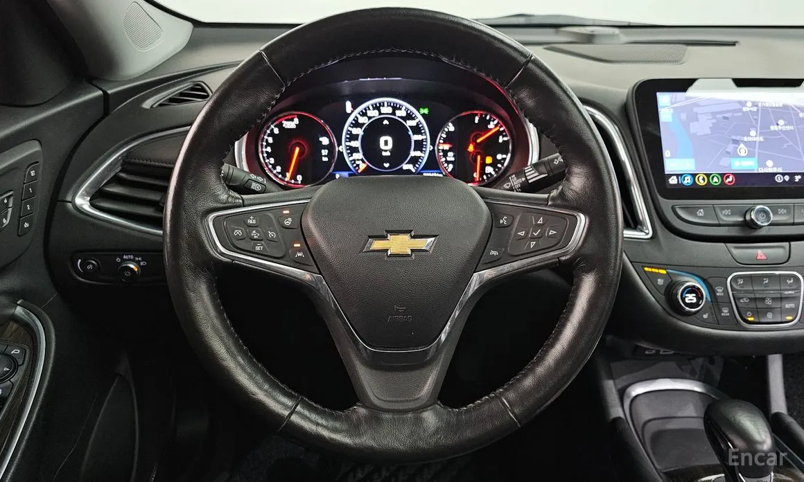 Фото 13 - Chevrolet Malibu