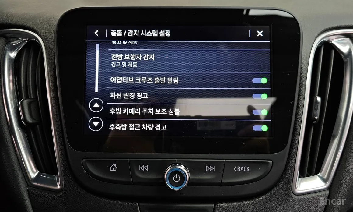 Фото 16 - Chevrolet Malibu