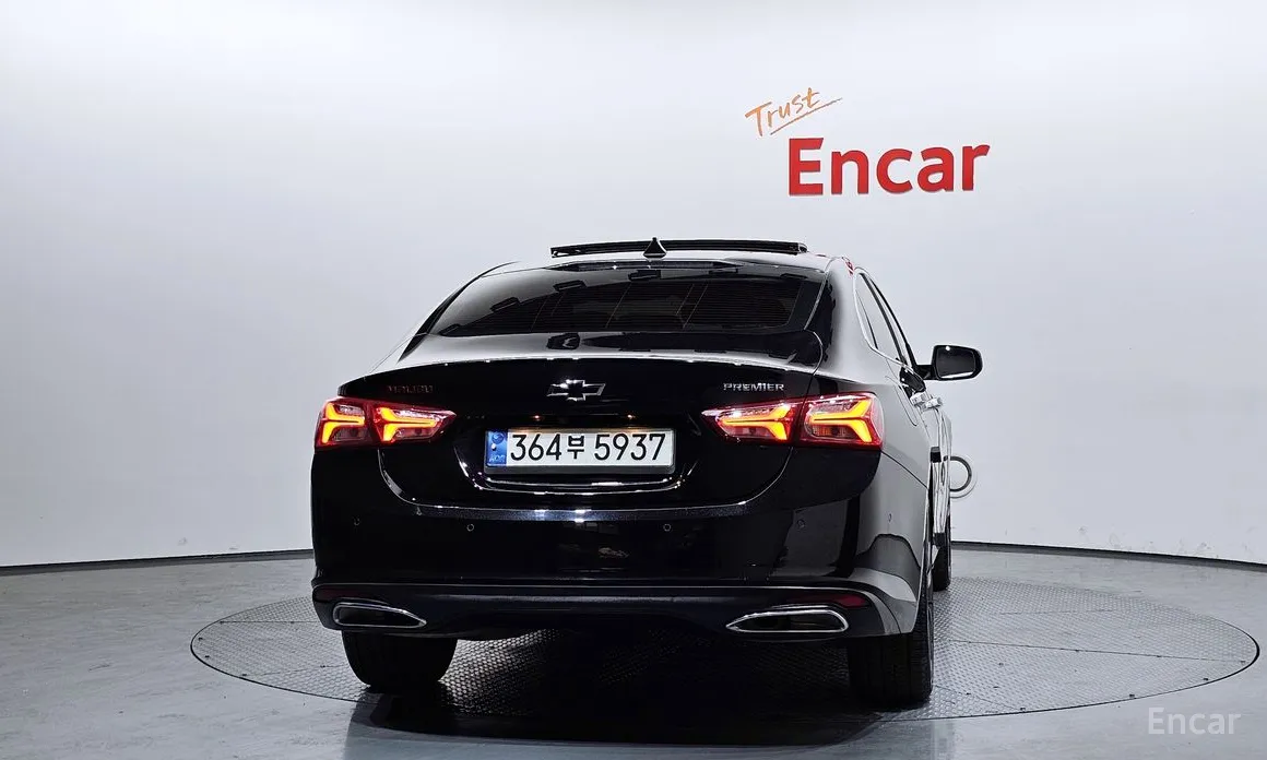 Фото 4 - Chevrolet Malibu