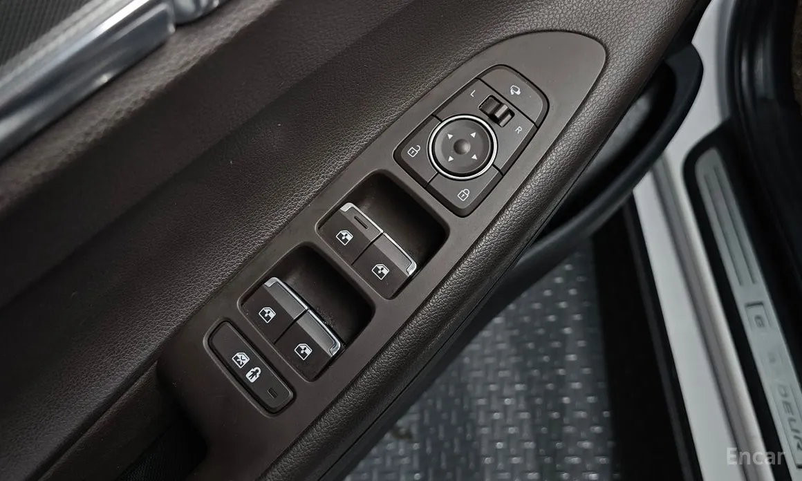 Фото 12 - Hyundai Grandeur