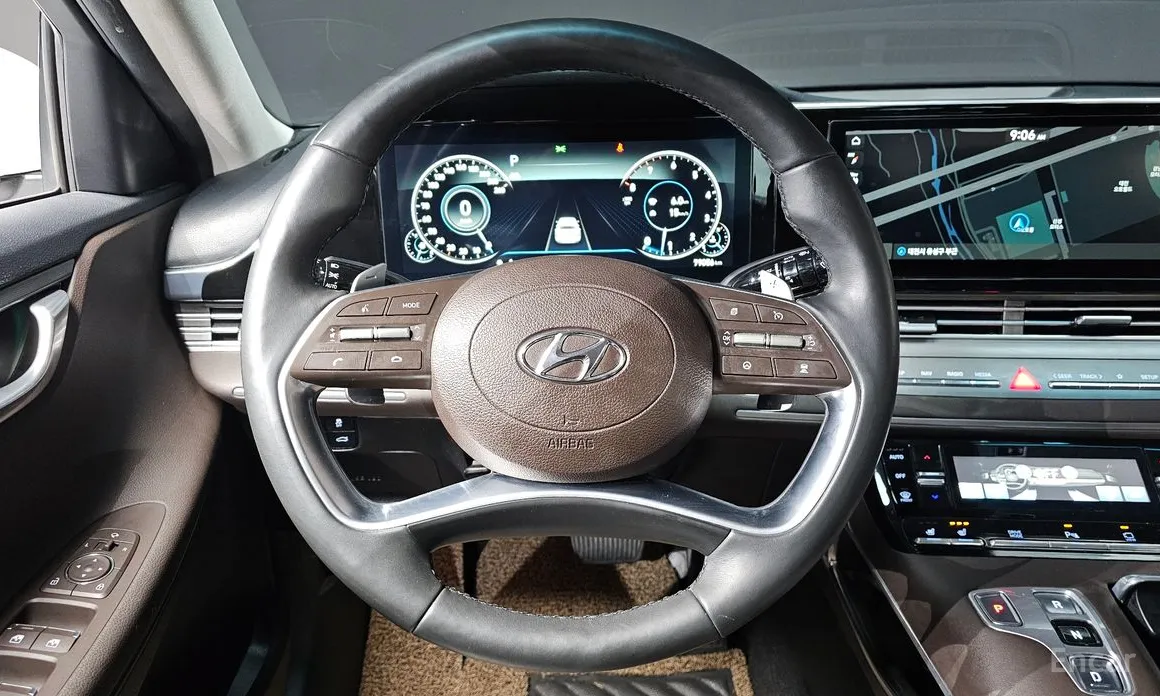 Фото 14 - Hyundai Grandeur