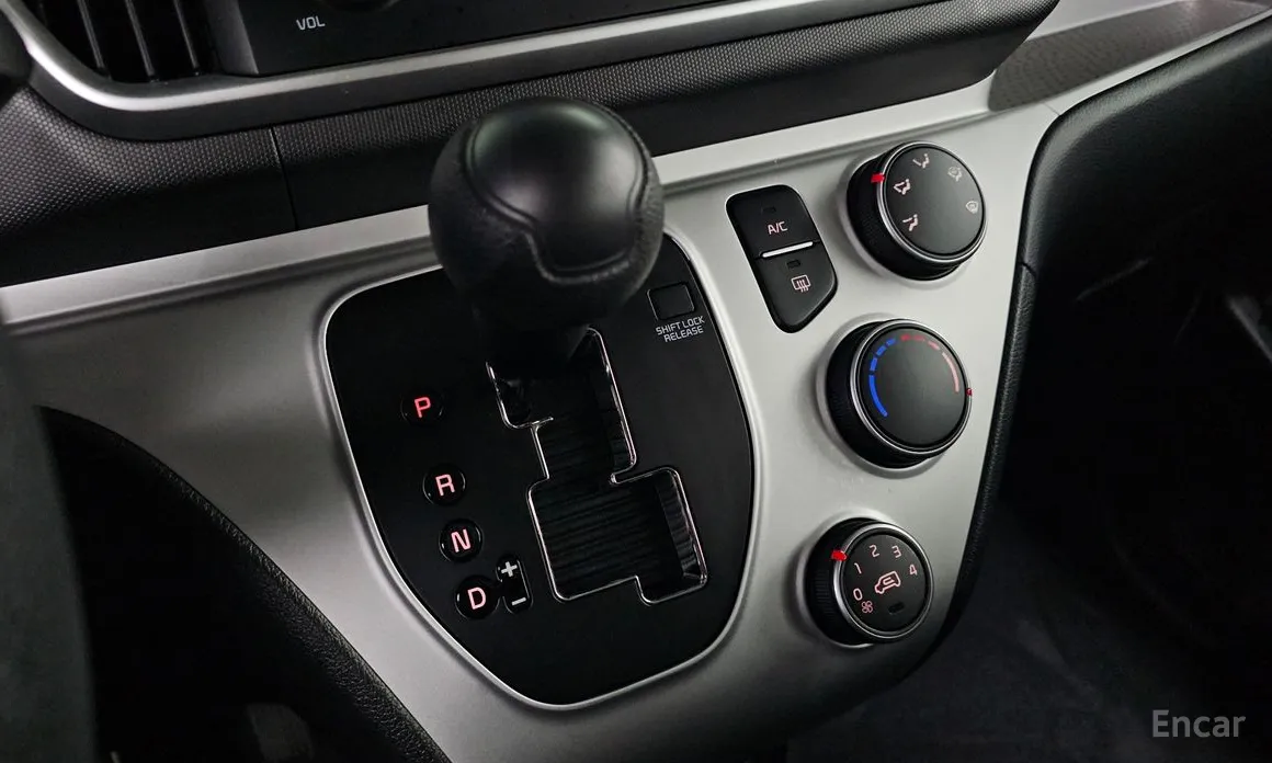 Фото 9 - Kia Ray