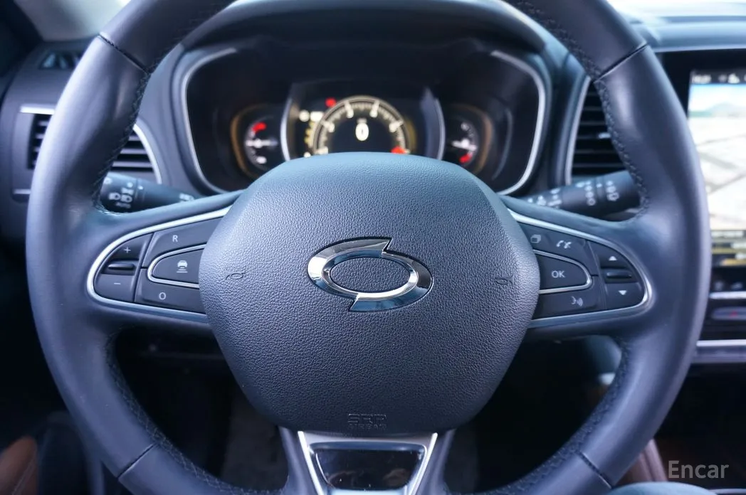 Фото 10 - Renault QM6