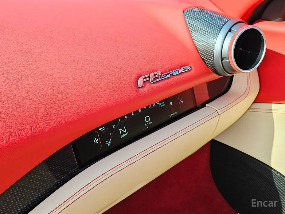 Фото 13 - Ferrari F8