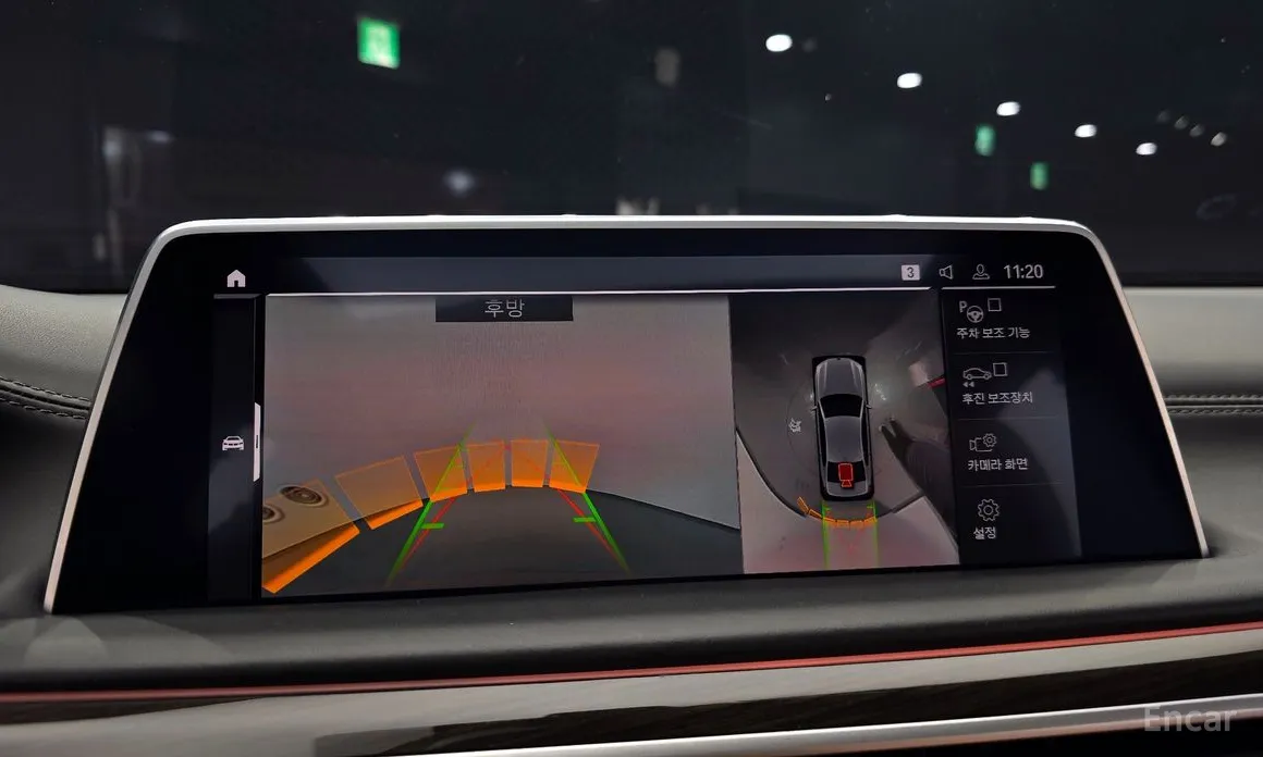 Фото 14 - BMW 7 Series