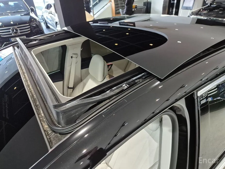 Фото 17 - Mercedes-Benz EQE