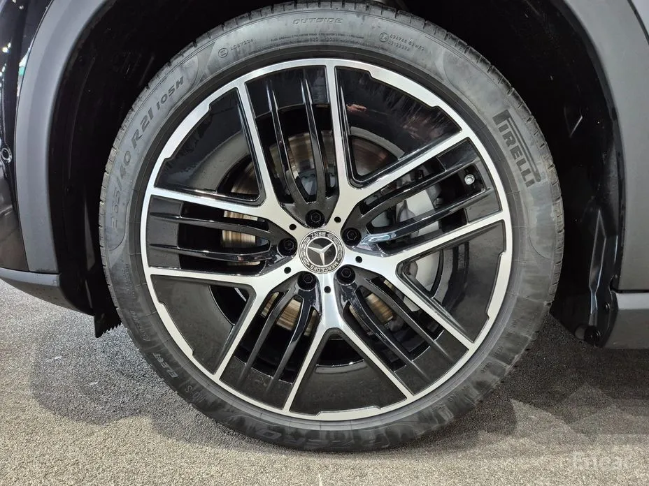 Фото 5 - Mercedes-Benz EQE