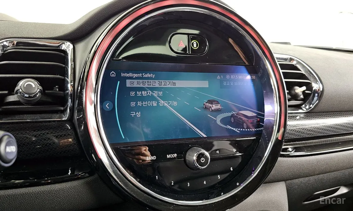 Фото 16 - Mini Clubman