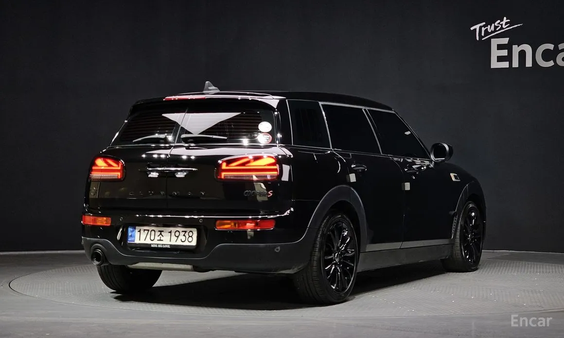 Фото 2 - Mini Clubman