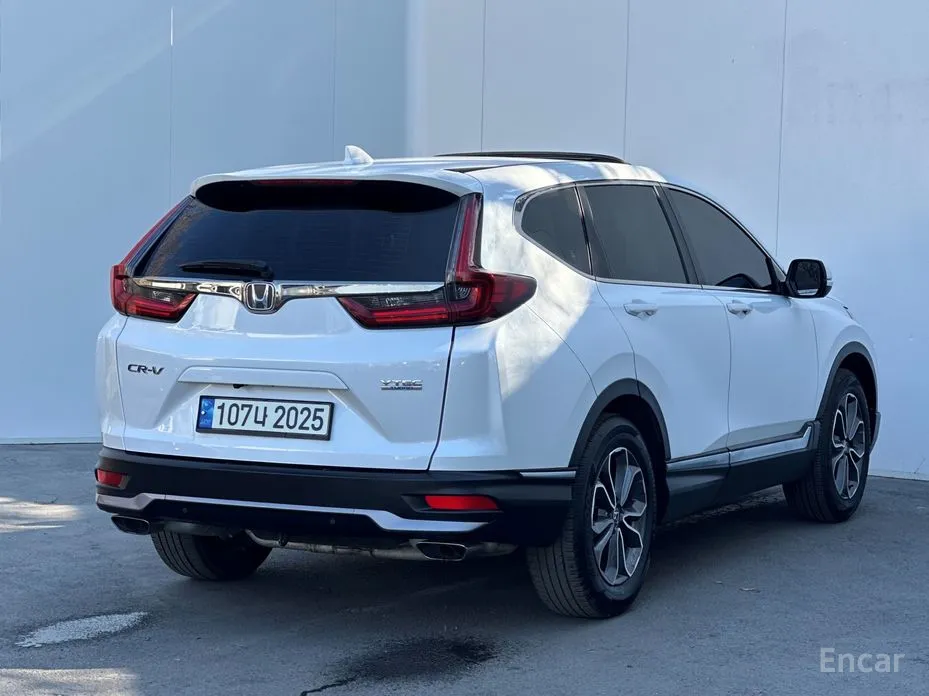 Фото 2 - Honda CR-V