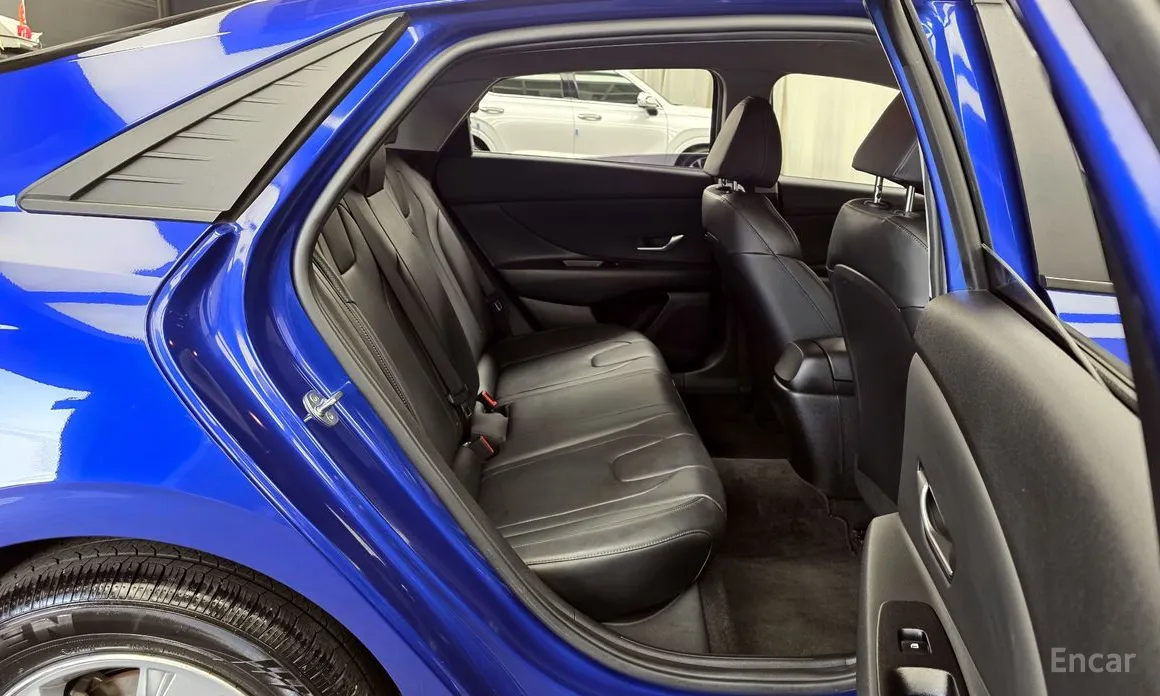 Фото 12 - Hyundai Avante