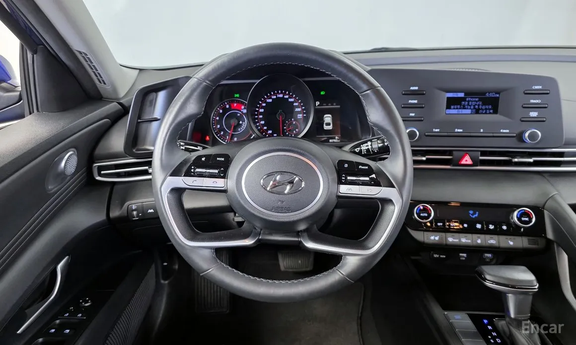 Фото 13 - Hyundai Avante
