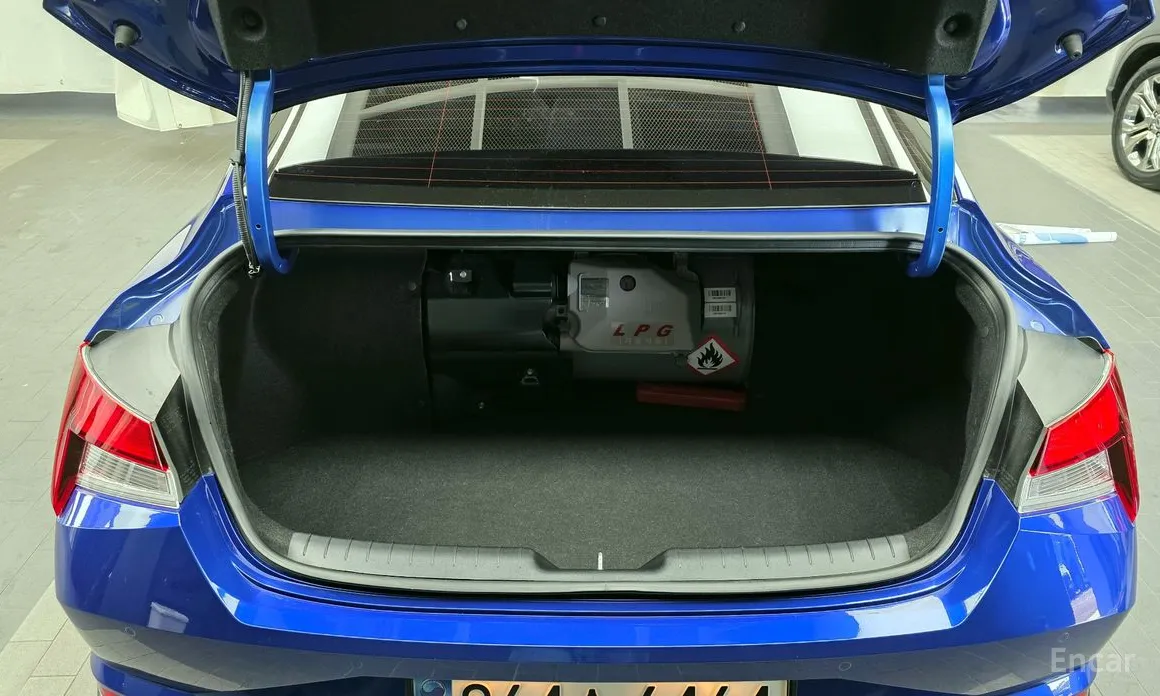 Фото 20 - Hyundai Avante