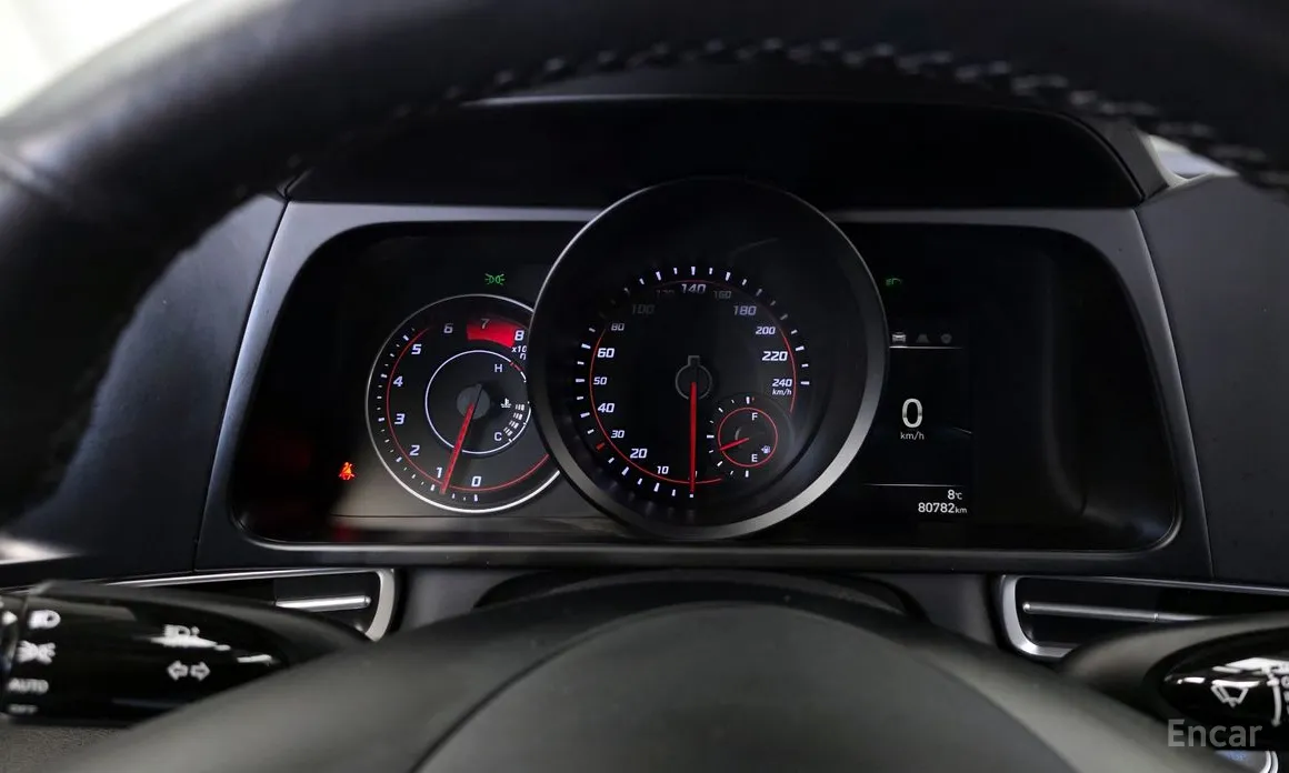 Фото 8 - Hyundai Avante