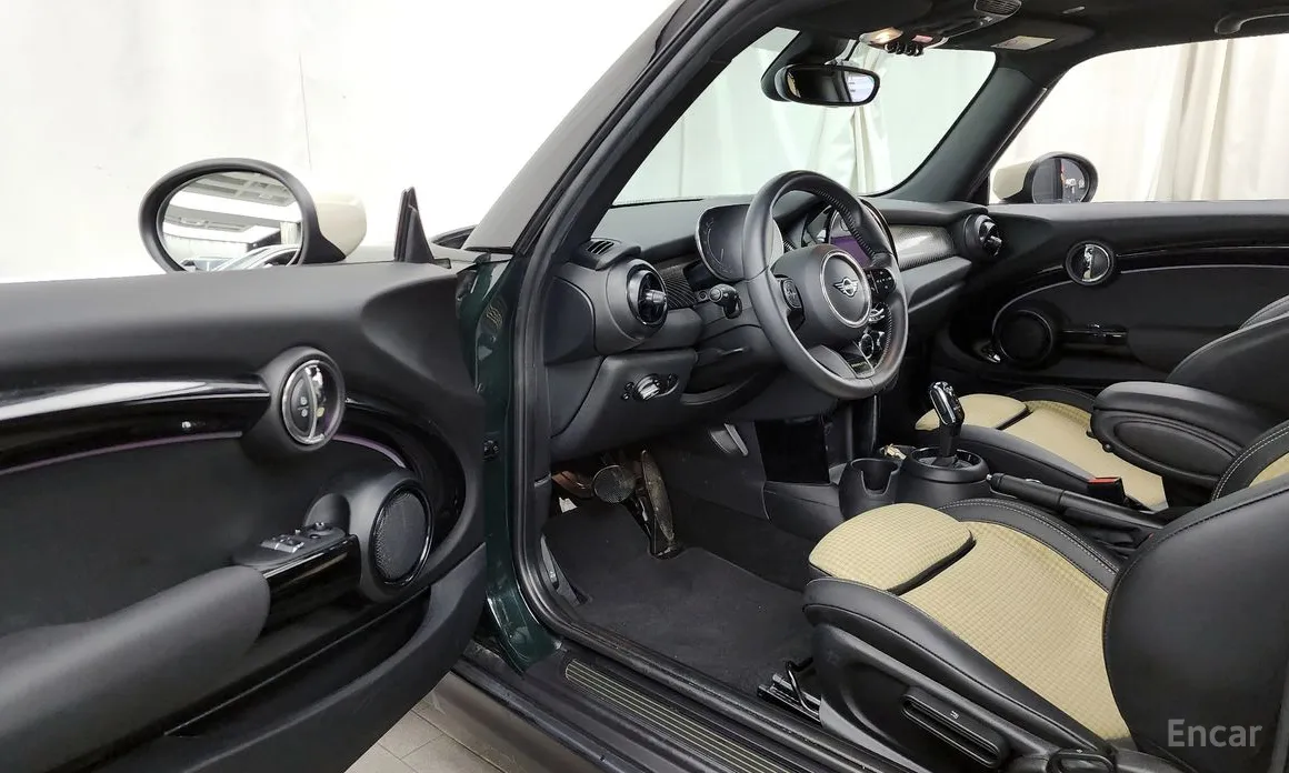 Фото 10 - Mini Cooper