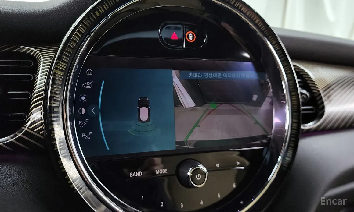 Фото 15 - Mini Cooper