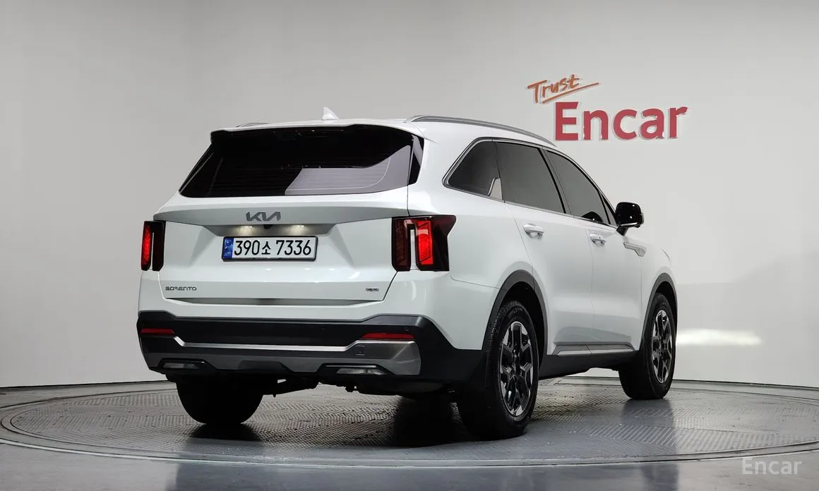 Photo 2 - Kia Sorento