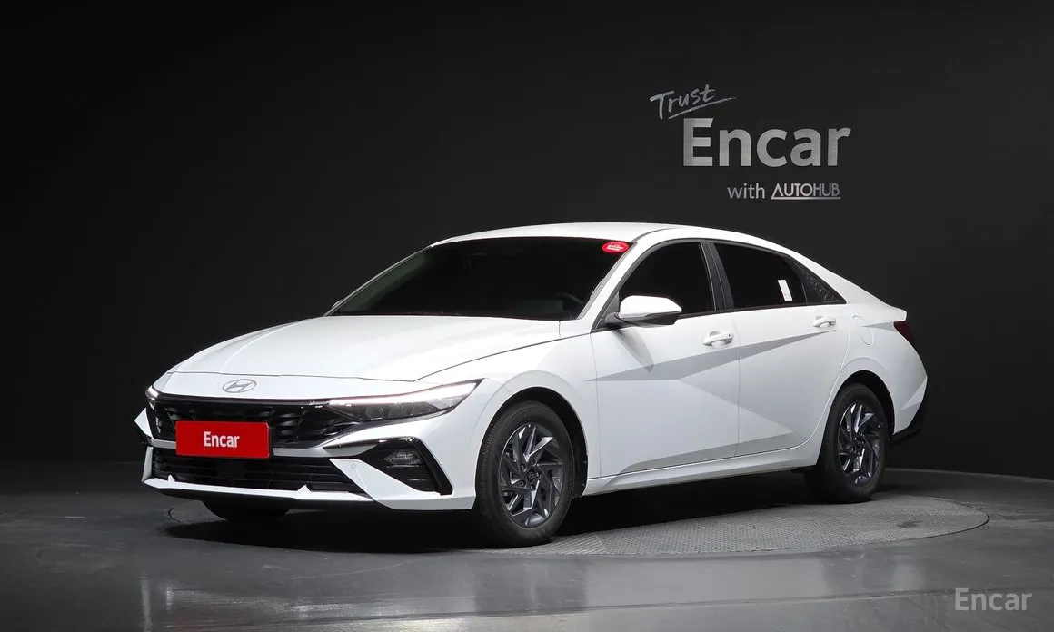 Фото 1 - Hyundai Avante