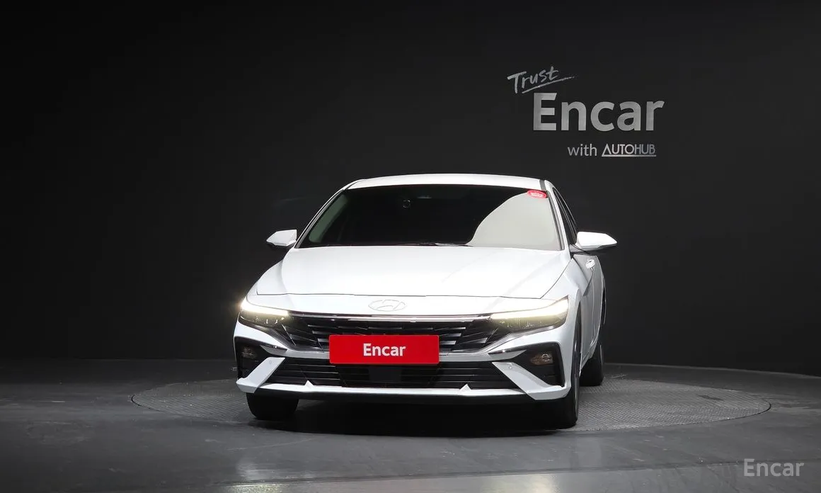 Фото 3 - Hyundai Avante