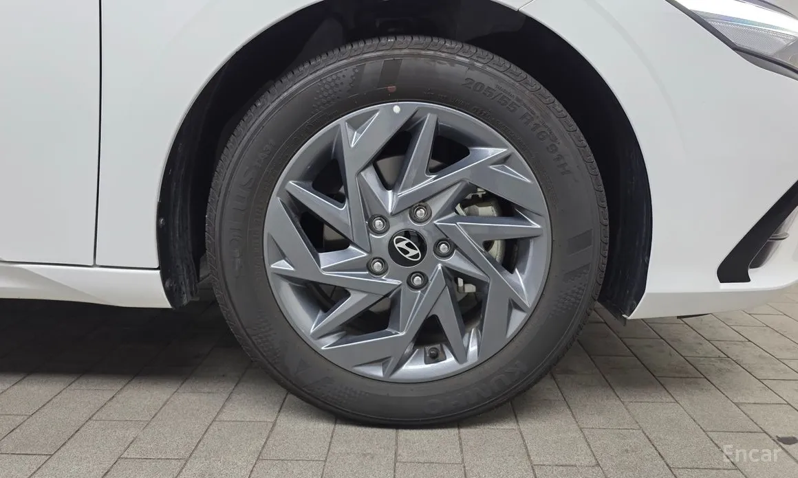 Фото 5 - Hyundai Avante