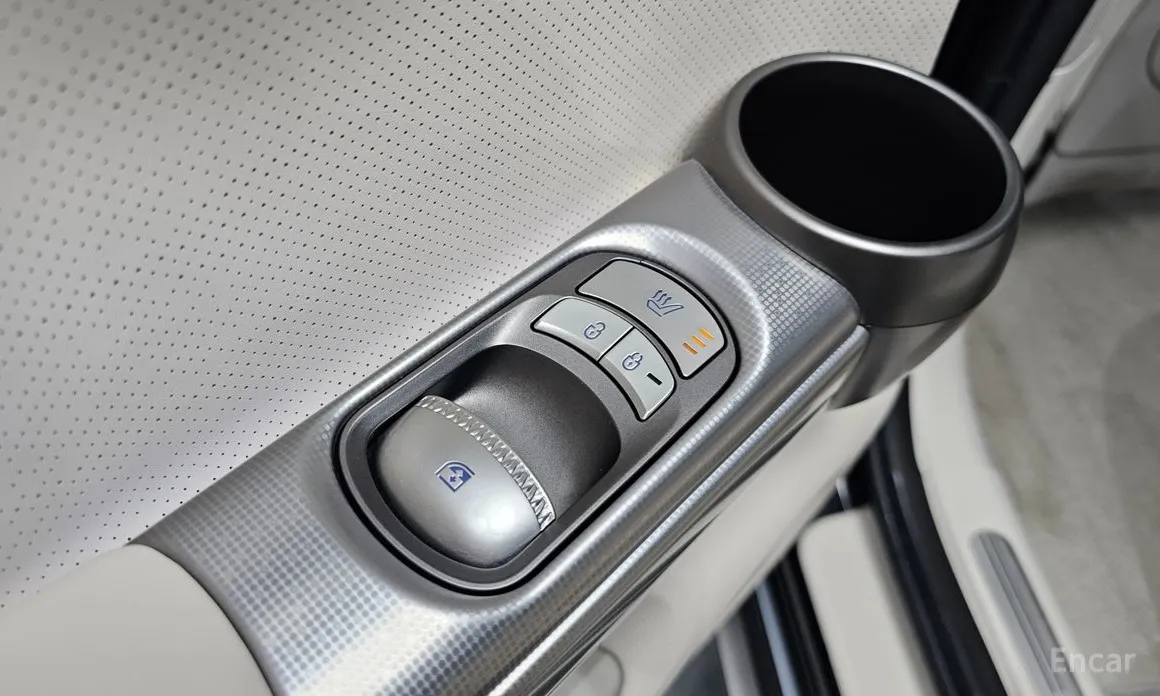 Фото 19 - Genesis GV60