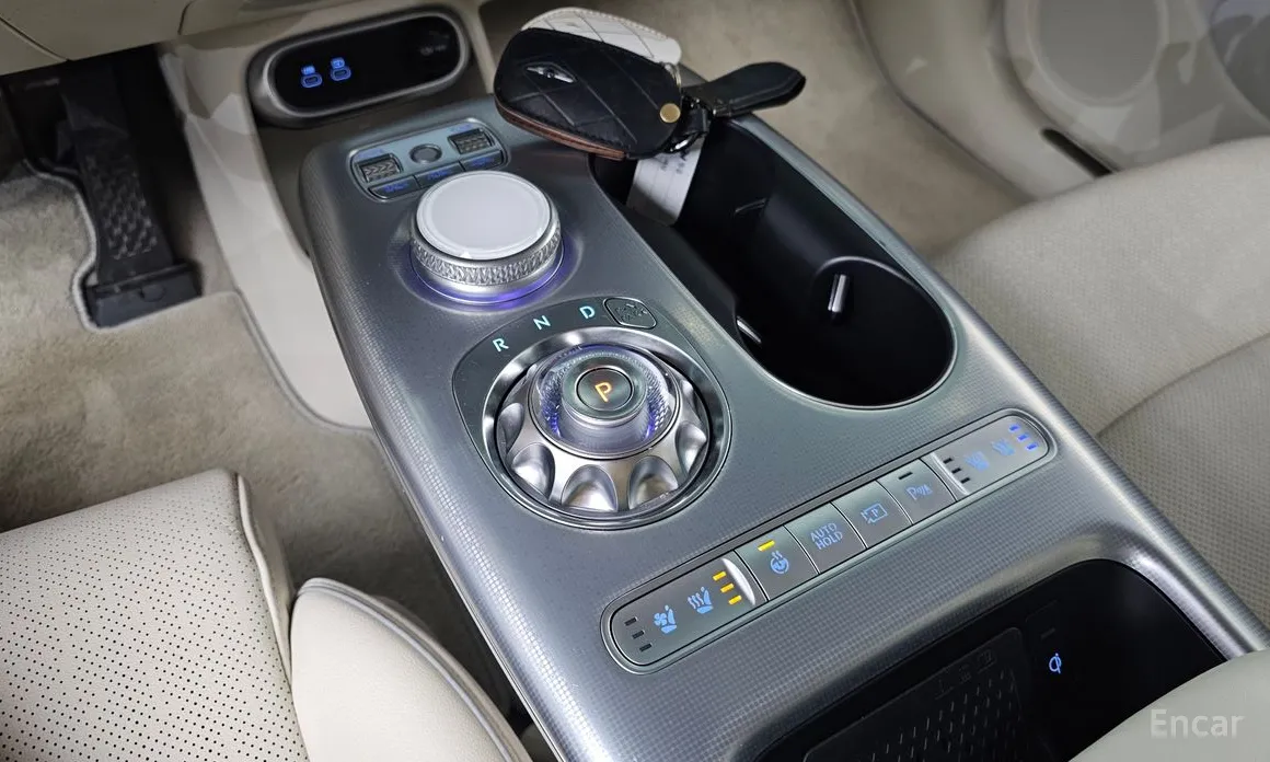 Фото 9 - Genesis GV60