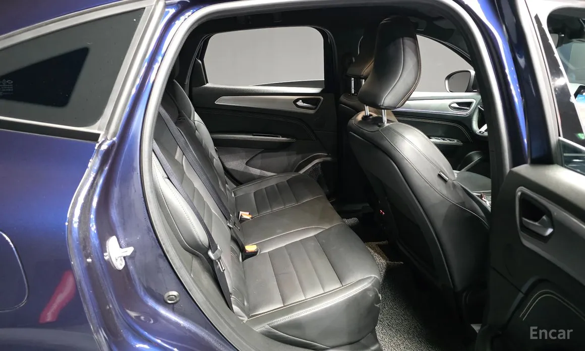 Фото 12 - Renault Arkana