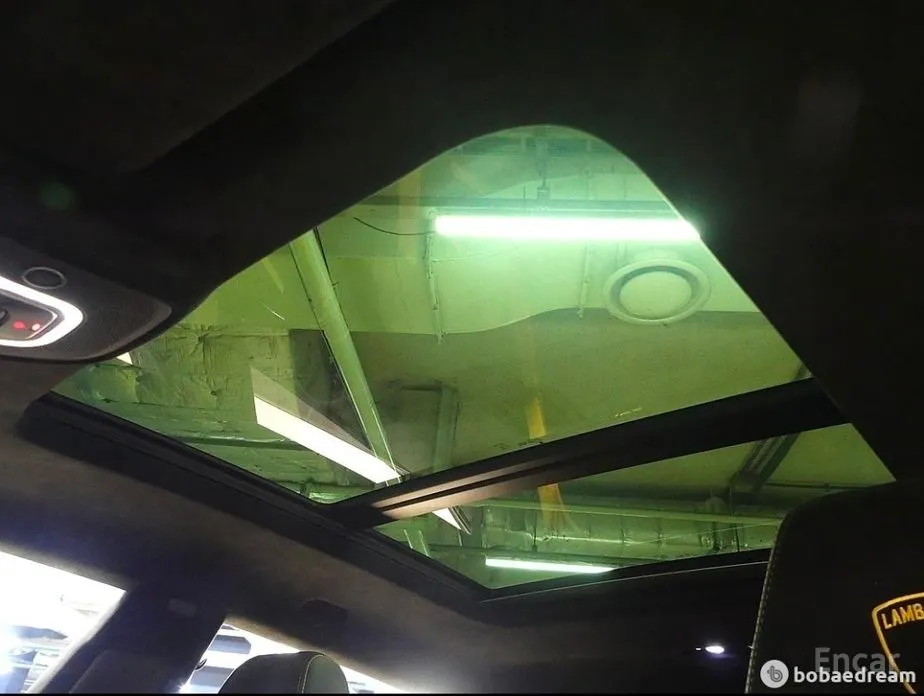 Фото 14 - Lamborghini Urus