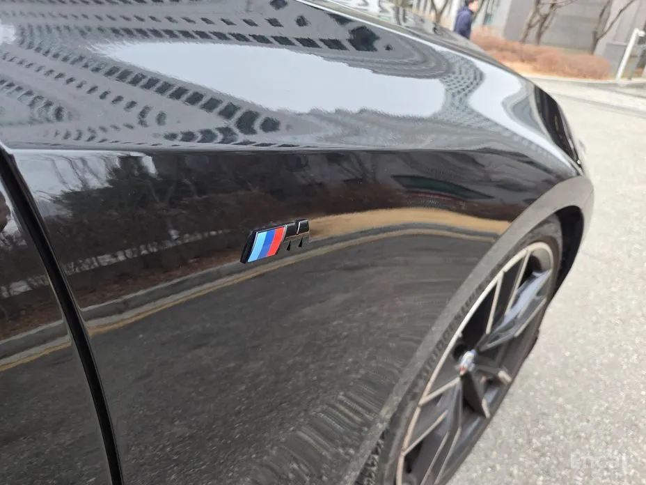 Photo 14 - BMW 3 Series