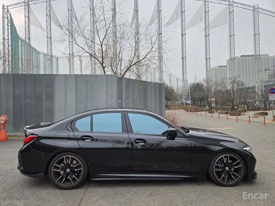 Photo 7 - BMW 3 Series