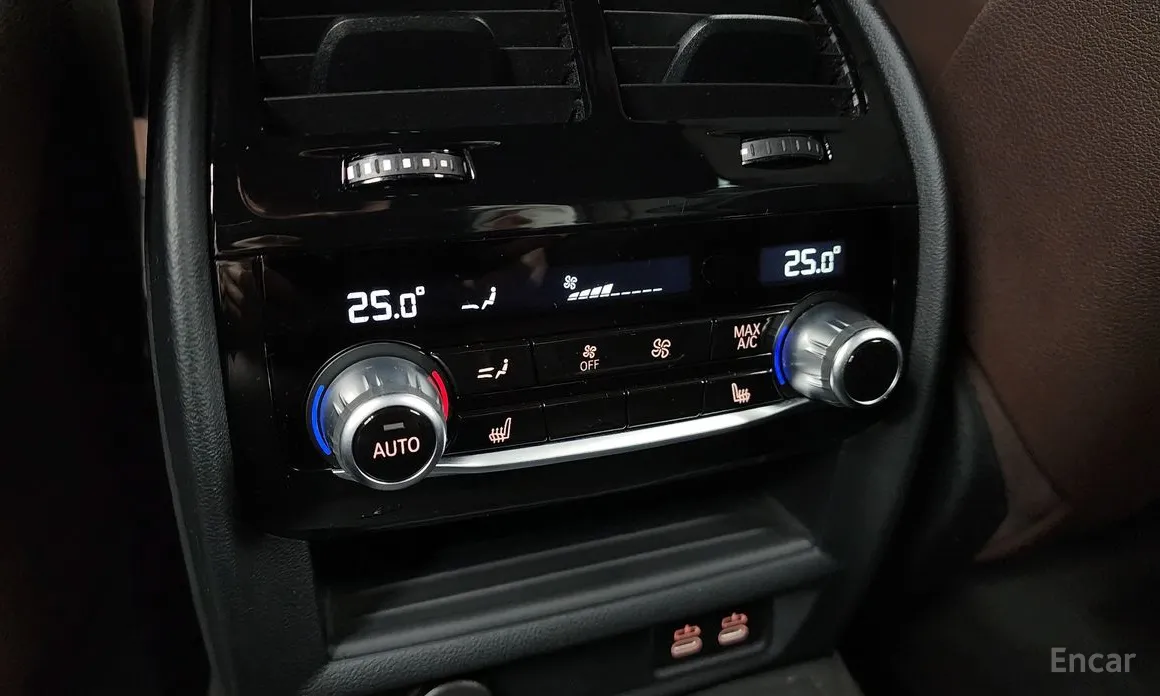 Фото 19 - BMW 5 Series