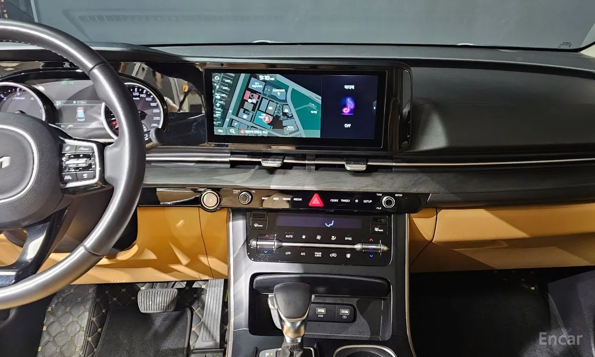 Фото 20 - Kia Carnival