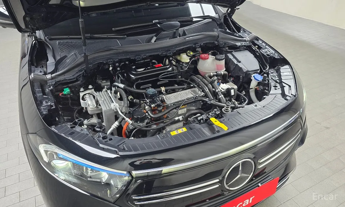 Фото 6 - Mercedes-Benz EQA