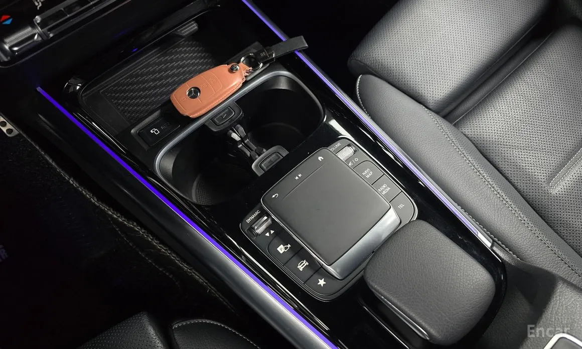 Фото 9 - Mercedes-Benz EQA