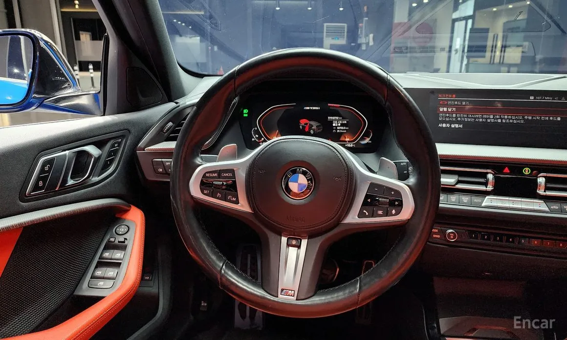 Фото 14 - BMW 1 Series