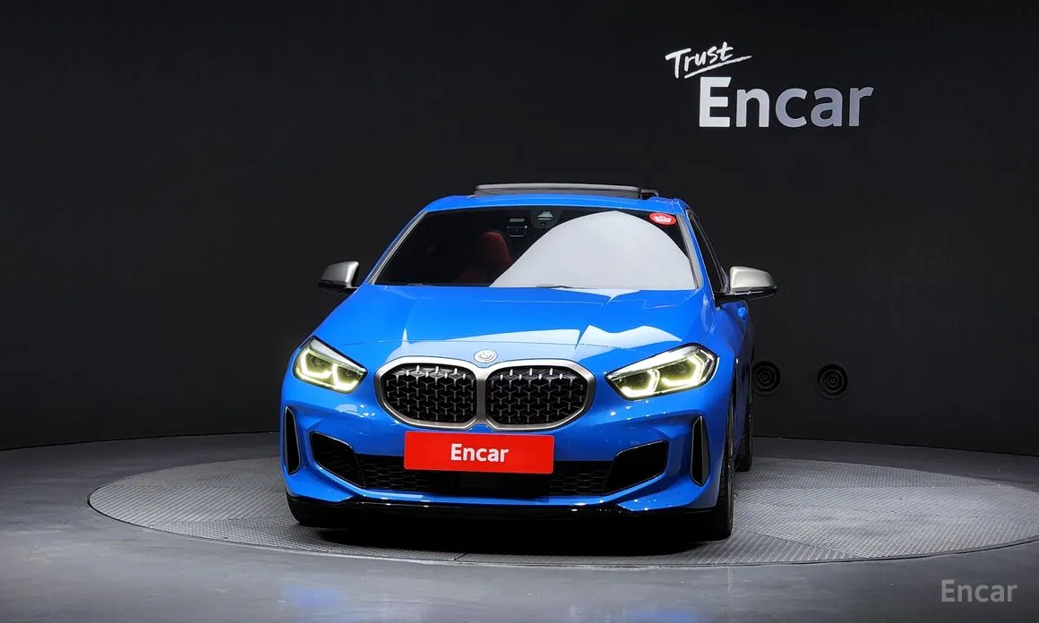 Фото 3 - BMW 1 Series