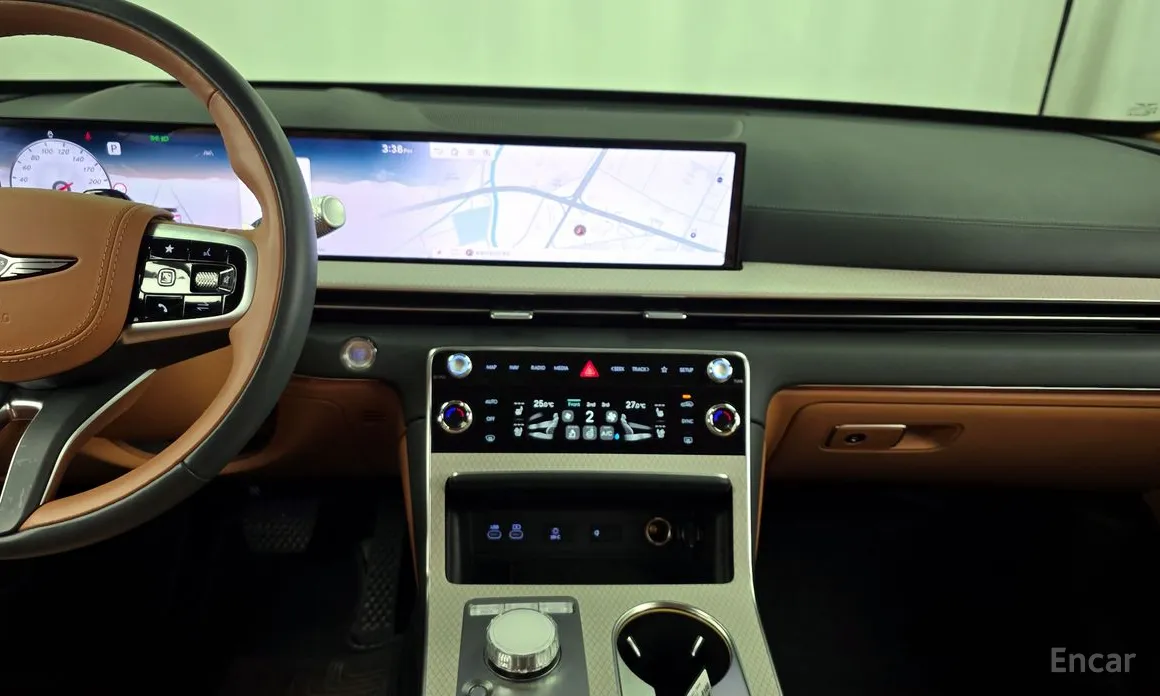 Фото 14 - Genesis GV80